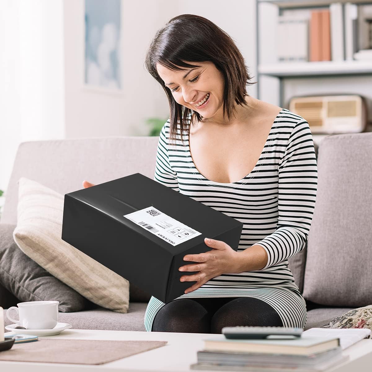 UCGOU Poly Mailers 19x24 Inch Black 100 Pack Extra Large Shipping Bags Strong Thick Mailing Envelopes Self Seal Adhesive Waterproof and Tear Proof Boutique Postal for Clothing Quilt and More