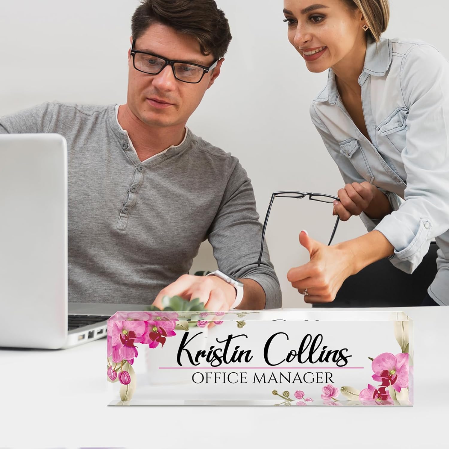 Custom Name Plate for Desk, Acrylic Office Decor For Women Men, Personalized Office Desk Accessories, Teacher Employee Appreciation Gifts For Social Worker Boss Coworkers (Flowers-2)