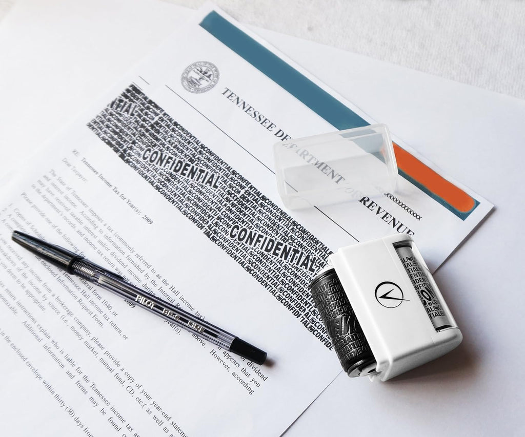 Vantamo Identity Theft Protection Roller Stamp for Hiding Sensitive Information, Wide Confidential Stamp with 6 Ink Refill, Security Stamp Roller for Identity Theft Prevention, Classy Blue